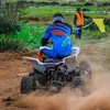 SAMOCHÓD ZDALNIE STEROWANY TERENOWY 4X4 METALOWY AKUMULATOR AUTO RC PILOT