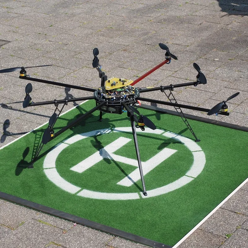 SAMOCHÓD ZDALNIE STEROWANY RC AUTO NA PILOT 1:16