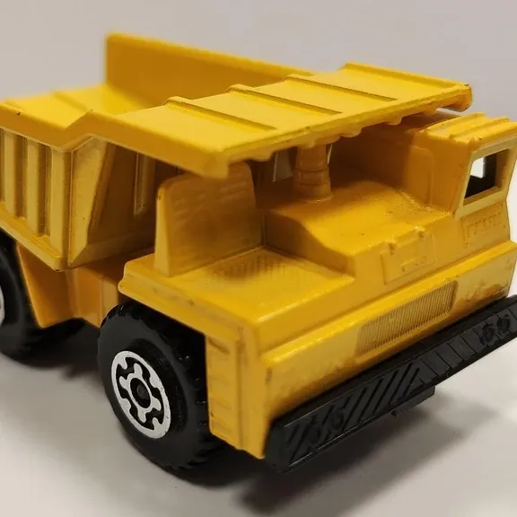 SAMOCHÓD ZDALNIE STEROWANY RC AUTO NA PILOT 1:16