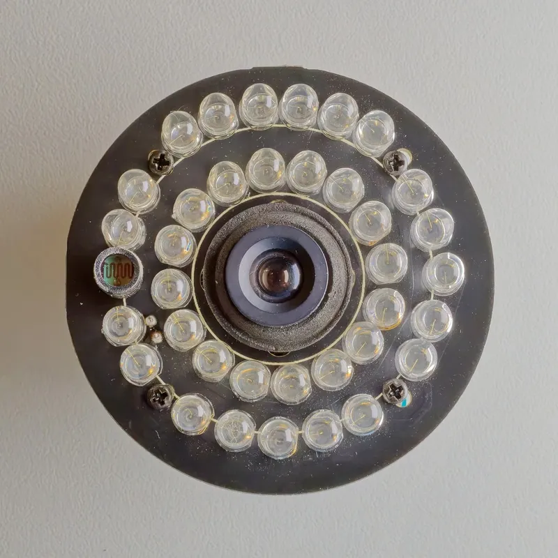 LAMPA SOLARNA LED ULICZNA Z CZUJNIKIEM RUCHU ZMIERZCHU ODDZIELNY PANEL