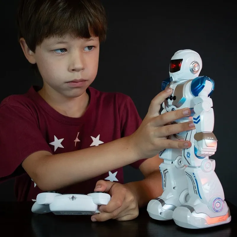 SAMOCHÓD ZDALNIE STEROWANY RC AUTO NA PILOT 1:18