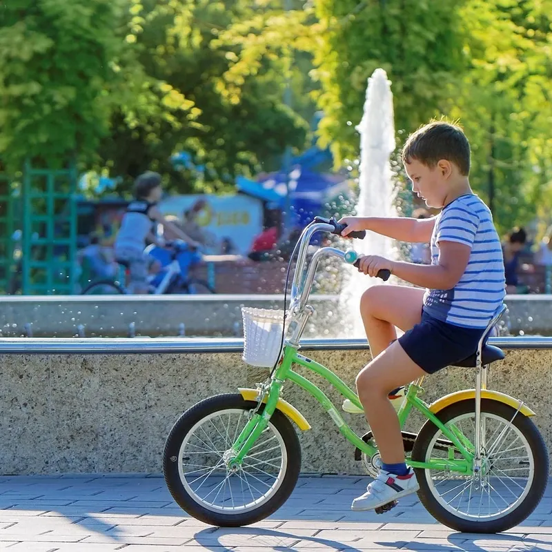 HULAJNOGA DLA DZIECI BALANSOWA TRÓJKOŁOWA 5W1 LED